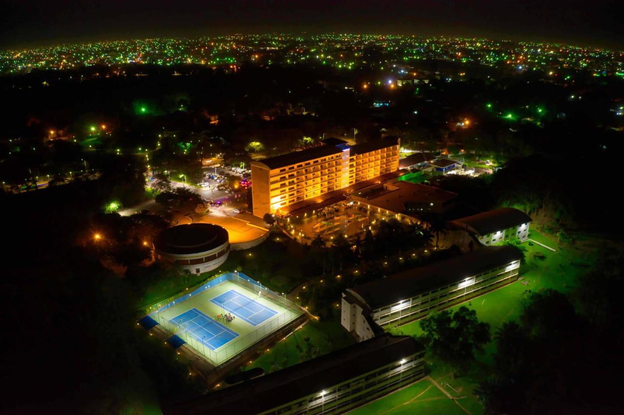 Lancaster Kumasi Hotel Exterior photo